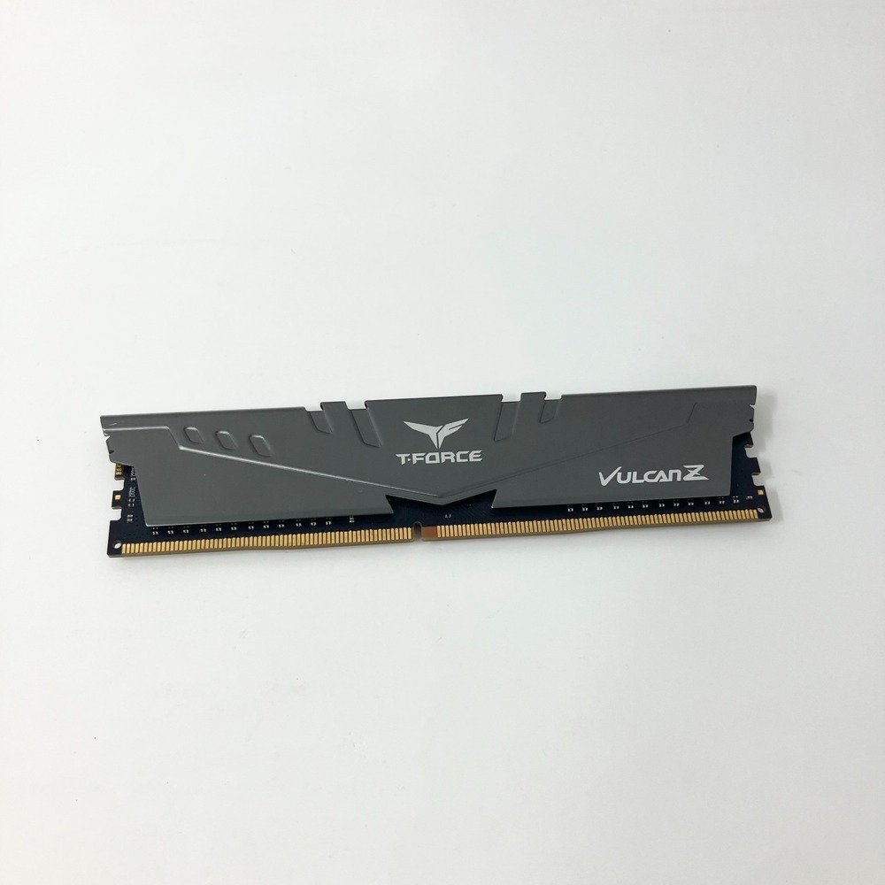 TeamGroup T-FORCE VULCANZ 8GB DDR4-3000MHz Memory TLZGD48G3000HC16CBK